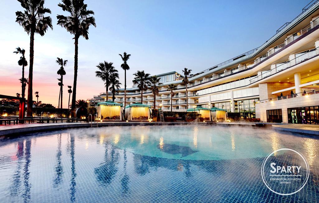 Kensington Jeju Hotel Ngoại thất bức ảnh The pool at the Sheraton Nha Trang Hotel & Spa Resort